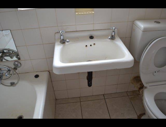 1 BEDROOM APARTMENT FOR SALE IN BRAKPAN CENTRAL